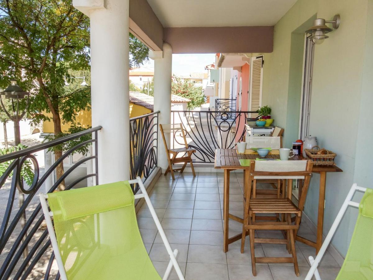 Apartment Le Madrilene By Interhome Saint-Cyr-sur-Mer Eksteriør bilde