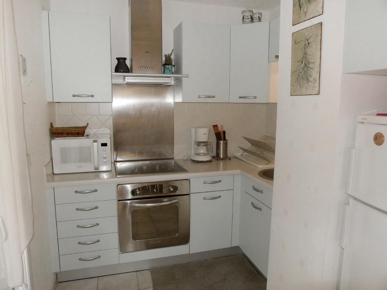 Apartment Le Madrilene By Interhome Saint-Cyr-sur-Mer Eksteriør bilde